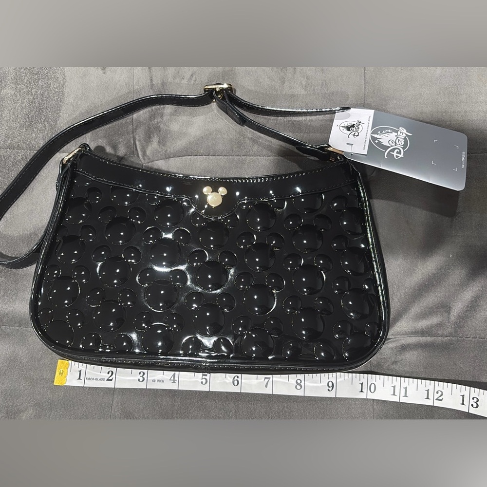 Disney Black Shoulder Bag - New Fall Collection 2025!!
NWT!! - Picture 3 of 7